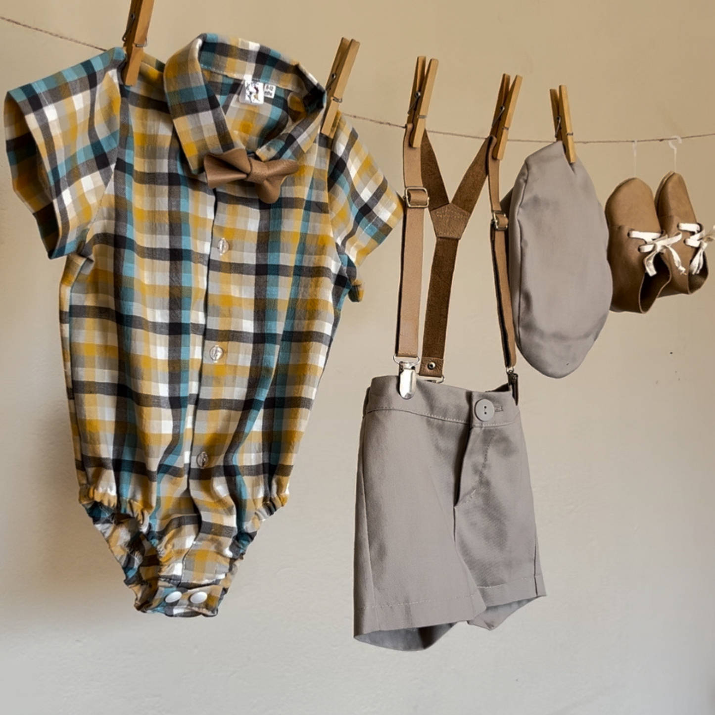 Mini Boet Summer Set Tan Shorts & Tan Accessories